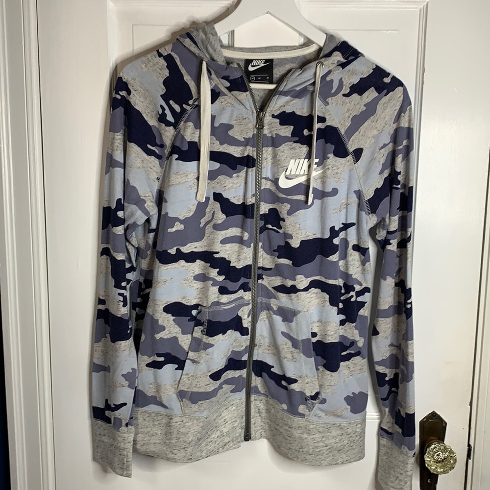NIKE Women’s Vintage Blue Camo-Print Hoodie SZ M